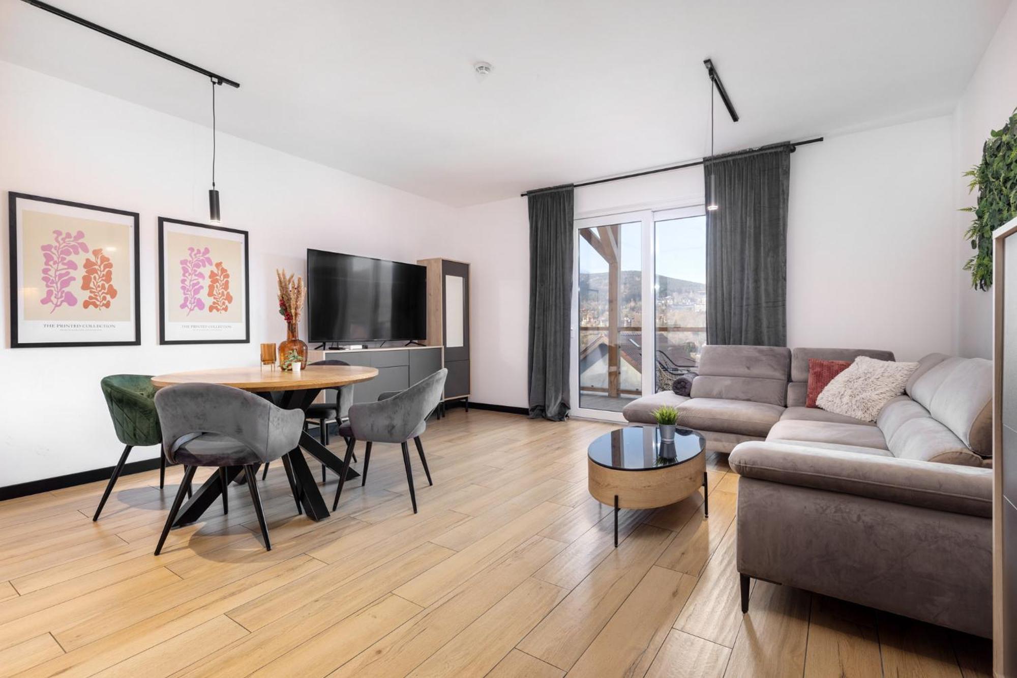 Apartamenty Larice - Podgrzewany Basen, Balia I Sauna Świeradów-Zdrój Oda fotoğraf